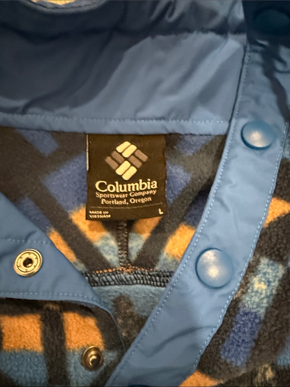 Columbia Men’s Blue and Tan Geometric 1/4 Button-Up Fleece Pullover - Picture 2 of 5